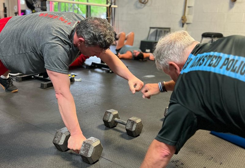 CrossFit group class workout