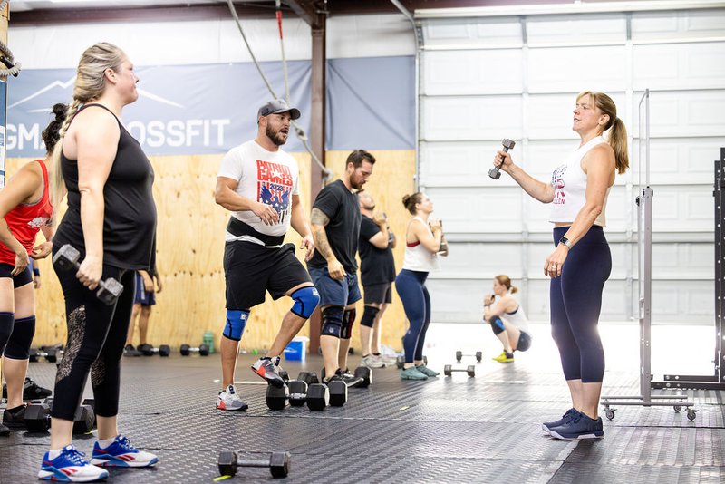 Group class at Kingman CrossFit